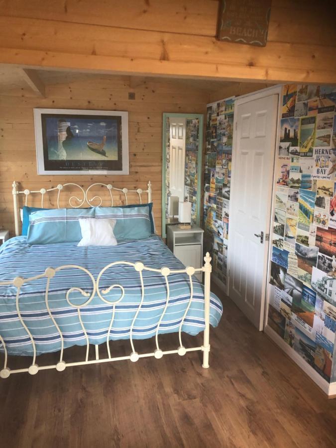 Sherpai Lodge Herne Bay Esterno foto