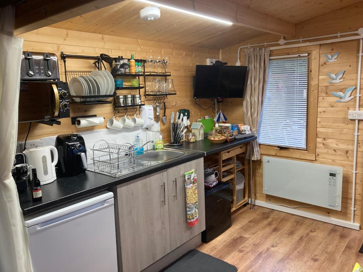 Sherpai Lodge Herne Bay Esterno foto