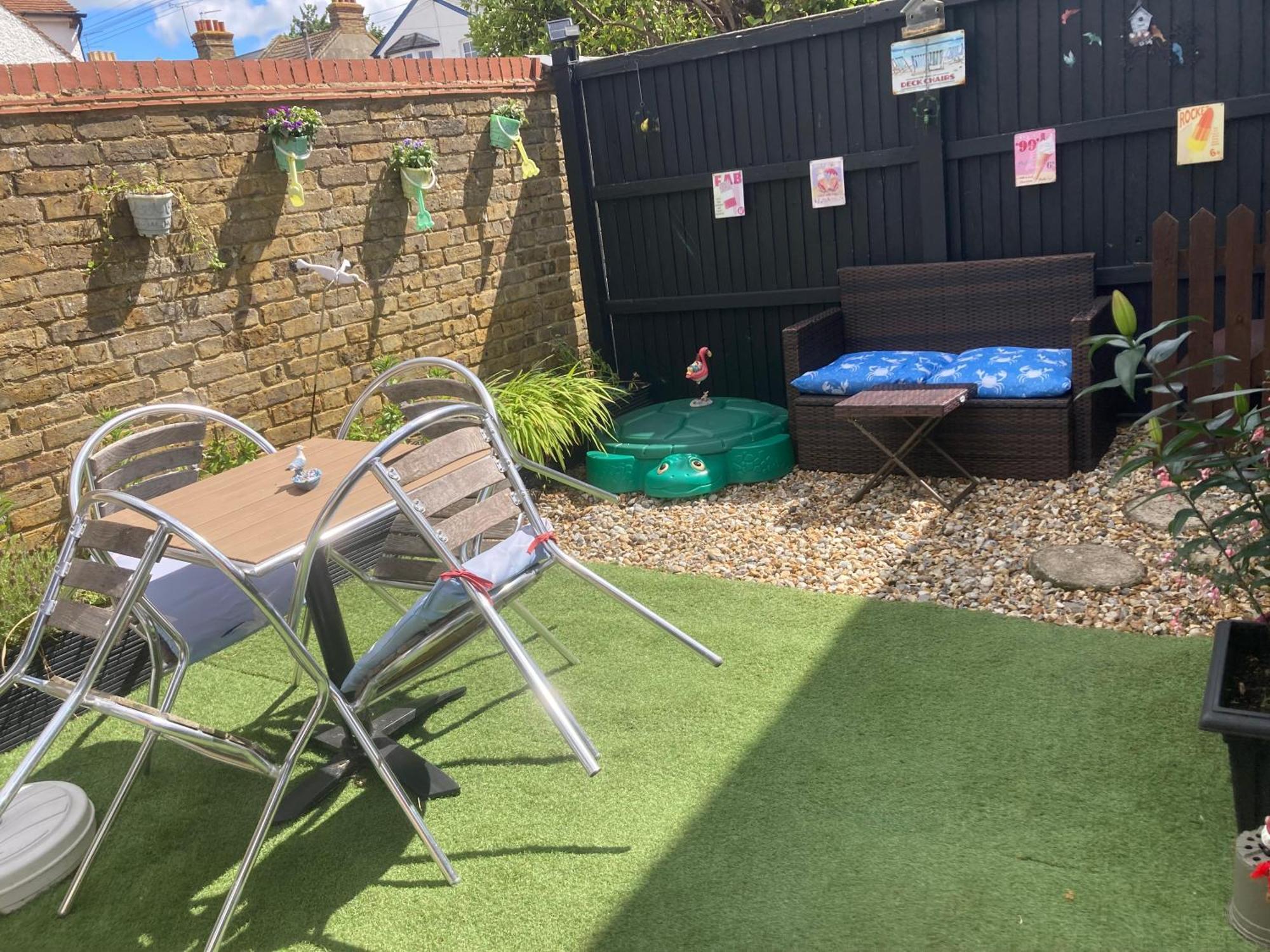 Sherpai Lodge Herne Bay Esterno foto